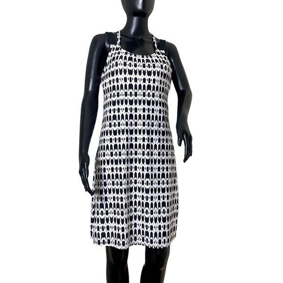 Athleta High Neck Bikini Black White Swim Dress Sz 38D/DD